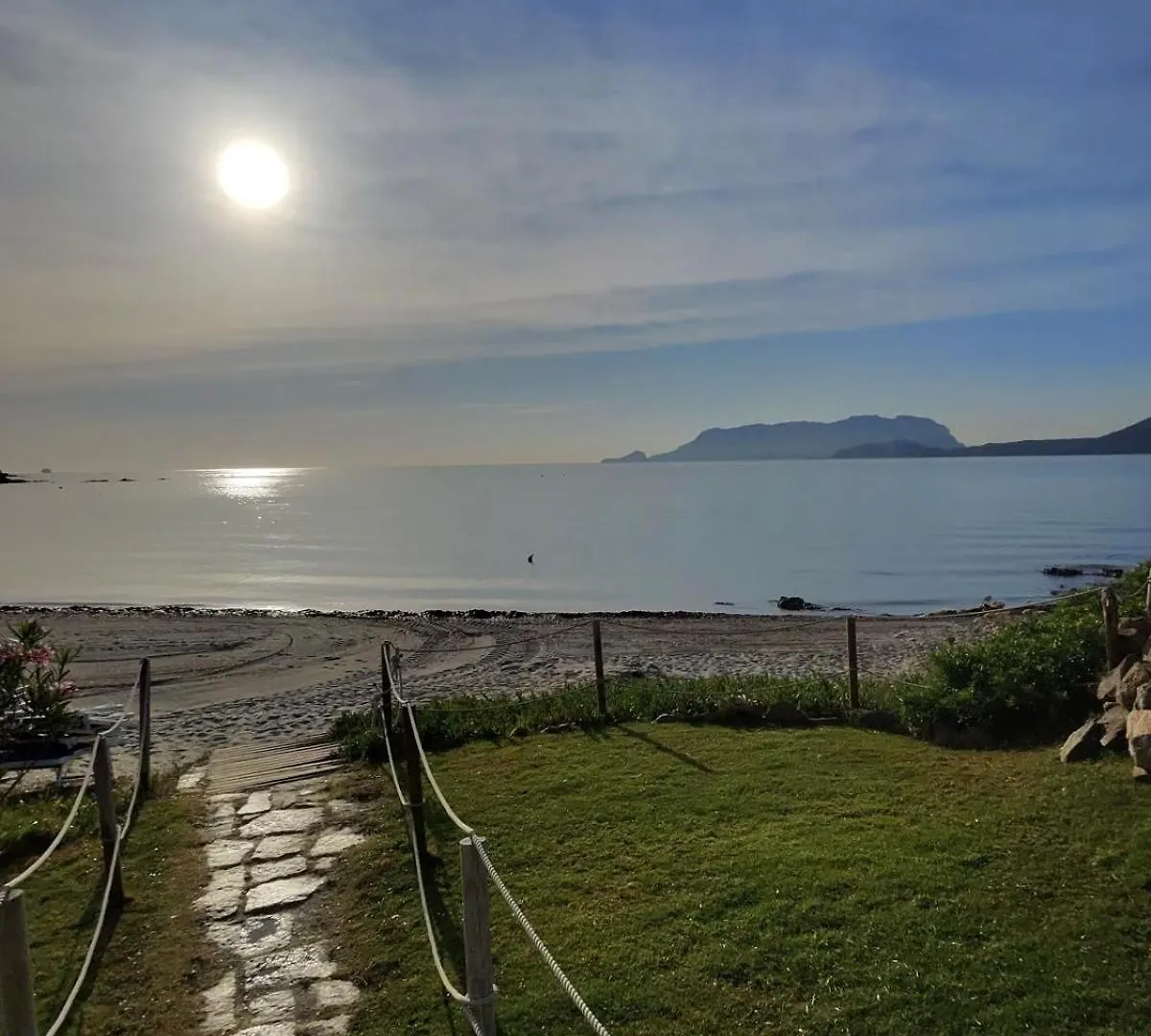 Konukevi Beblungomareolbia Otel İtalya